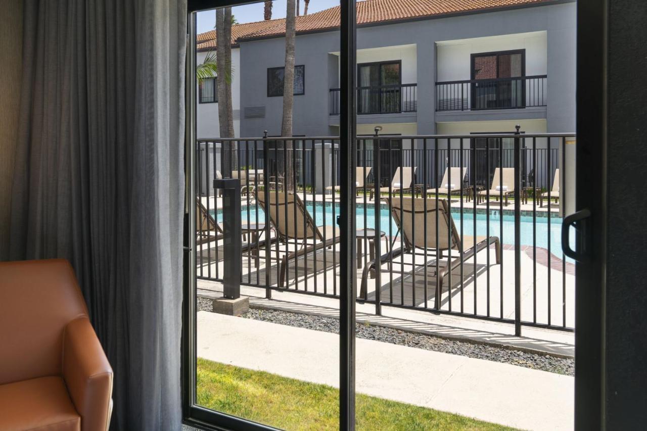 Courtyard By Marriott Los Angeles Hacienda Heights Orange County Екстериор снимка