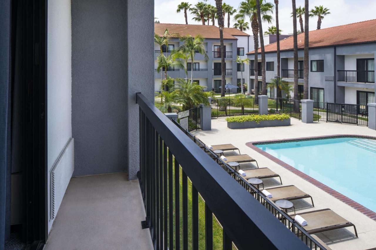 Courtyard By Marriott Los Angeles Hacienda Heights Orange County Екстериор снимка